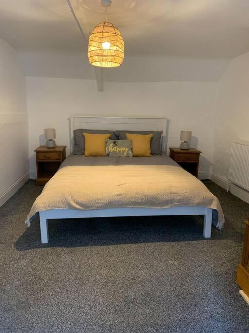 Bryndegwel In Saint Dogmaels, Cardigan- River Views, Free Parking Exterior photo